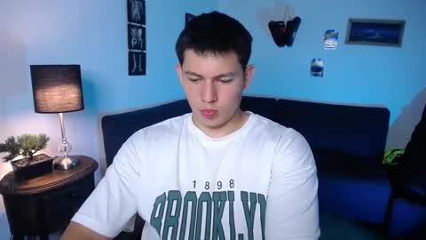 james_cr online show from March 28, 12:11 am