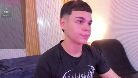 James online show from November 19, 9:25 pm