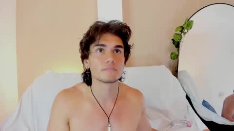 james_morrisonm online show from May 25, 4:13 pm
