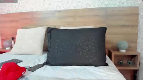 jamesdekker online show from October 26, 1:51 am