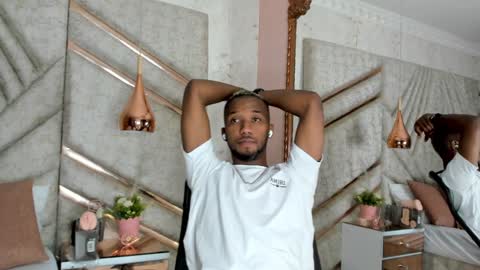 James  online show from December 21, 12:59 pm