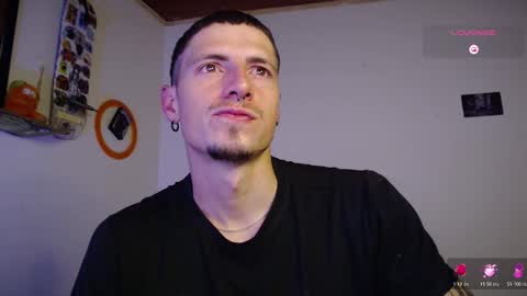 jamesss____ online show from October 26, 12:12 am