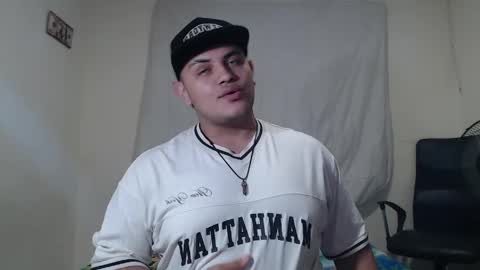 jason_boy_ online show from May 3, 6:05 am