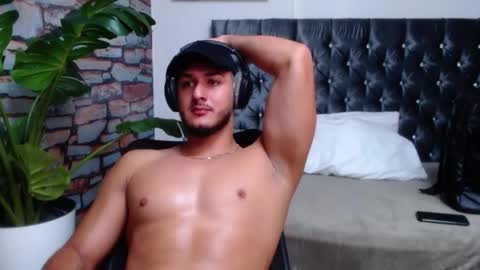 Jasson Shaw online show from December 19, 10:28 pm