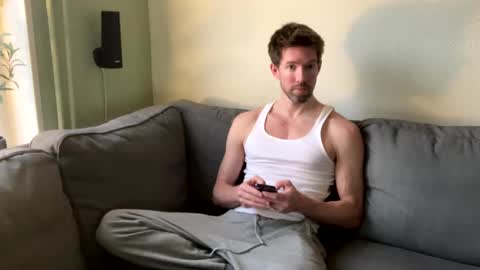 Snapshot of jasonberg29 chatting on February 22, 7:34 am Jason online show from February 22, 7:34 am