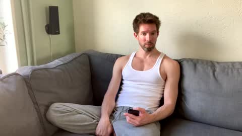Snapshot of jasonberg29 chatting on March 1, 11:39 am Jason online show from March 1, 11:39 am