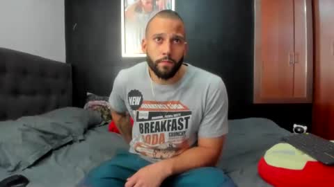    online show from January 22, 2:14 pm