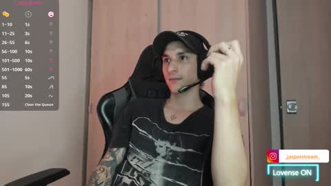 Snapshot of jasper__thompson chatting on October 7, 8:29 am jasper__thompson online show from October 7, 8:29 am