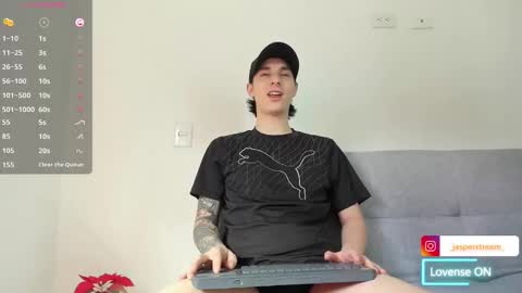 Snapshot of jasper__thompson chatting on January 4, 7:44 pm jasper__thompson online show from January 4, 7:44 pm