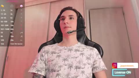 Snapshot of jasper__thompson chatting on October 30, 8:27 am jasper__thompson online show from October 30, 8:27 am