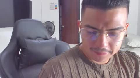 JBrooksXx online show from January 11, 3:02 am