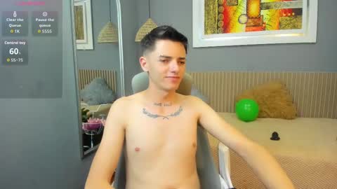 Snapshot of jasperjohnson chatting on September 14, 3:19 am jasperjohnson online show from September 14, 3:19 am