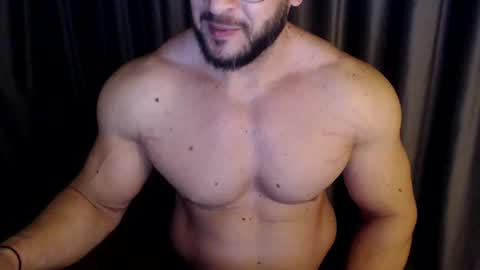 Snapshot of jasphermscl chatting on March 11, 10:31 pm JaspherMscl online show from March 11, 10:31 pm