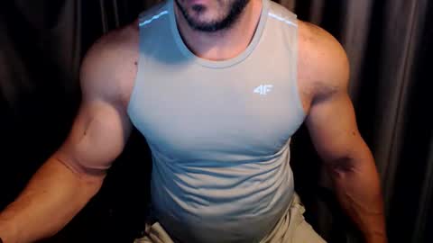 Snapshot of jasphermscl chatting on October 16, 3:58 am JaspherMscl online show from October 16, 3:58 am