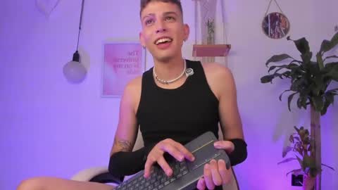 jasson___ online show from April 7, 8:31 pm