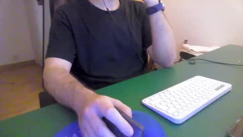 javi94valenciap online show from February 15, 10:55 am