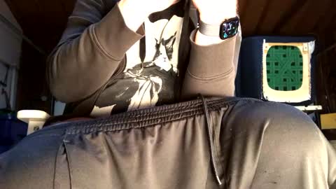 Jaws  online show from October 7, 5:11 am