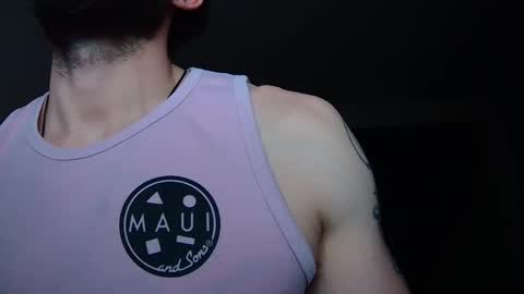 jaxjohnson12 online show from April 11, 5:36 am