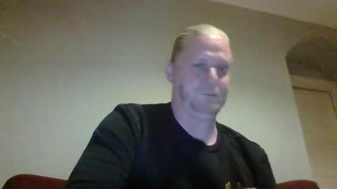 Snapshot of jaxx7777 chatting on October 25, 3:08 am jaxx7777 online show from October 25, 3:08 am