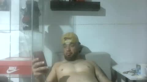 jay594025 online show from April 22, 10:09 am