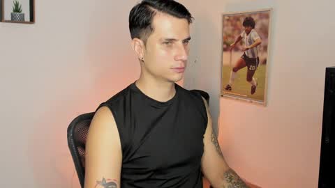 Jay Alvarrez online show from March 4, 7:01 pm