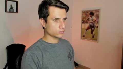 Jay Alvarrez online show from February 3, 6:39 pm