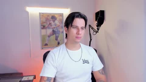 Jay Alvarrez online show from October 25, 10:11 pm