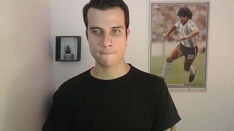 Jay Alvarrez online show from December 19, 7:51 pm