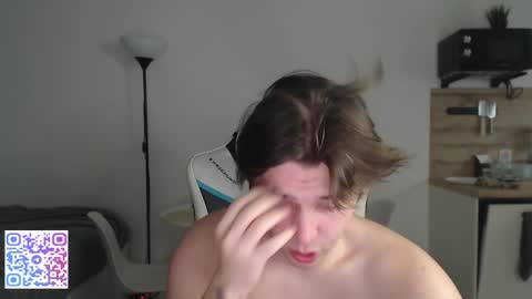 Jayce online show from October 2, 8:24 pm