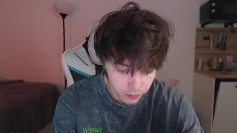 Jayce online show from September 24, 8:13 am