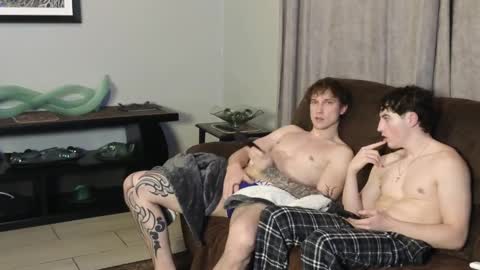 Snapshot of jaycex_69 chatting on March 3, 6:50 pm THE HOUSE online show from March 3, 6:50 pm