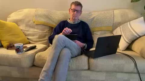 Jon online show from November 23, 4:07 pm