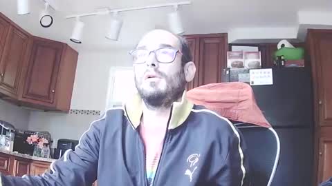 Snapshot of jd19852 chatting on October 5, 3:49 pm jd19852 online show from October 5, 3:49 pm