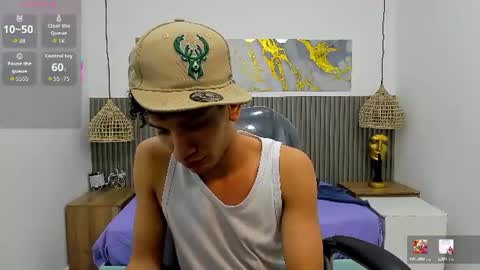 jdwhite18 online show from July 4, 4:04 am