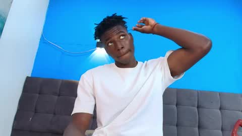 Jeandante  online show from April 18, 7:58 pm