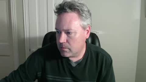 JE online show from December 27, 4:04 am