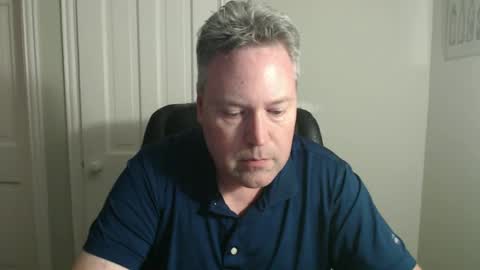 JE online show from October 9, 3:44 am