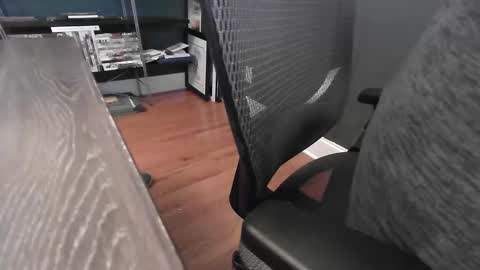 jedge4404 online show from January 6, 7:51 pm