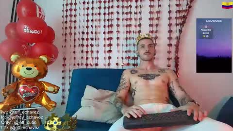 Snapshot of jeff_cube chatting on February 14, 5:36 pm Jeff and Mugi Independent model online show from February 14, 5:36 pm
