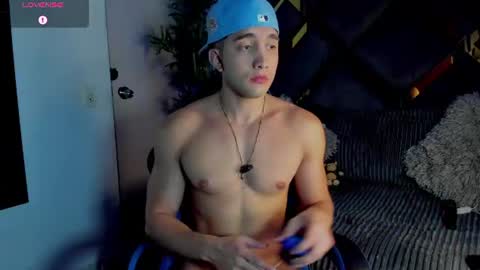 JEICOB STONE online show from July 15, 1:01 am