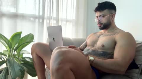 Jeremy online show from April 18, 11:33 am