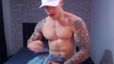 Jeremy lane online show from December 23, 8:25 pm