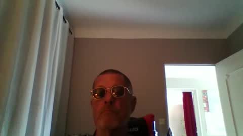 Snapshot of jerflor chatting on October 14, 2:24 pm jerflor online show from October 14, 2:24 pm