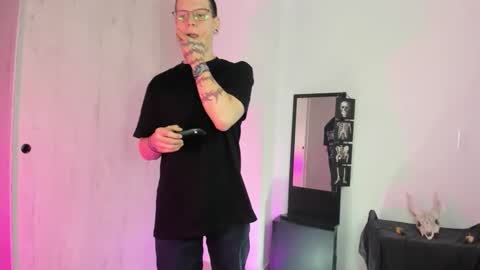 Angelo online show from January 9, 9:53 pm