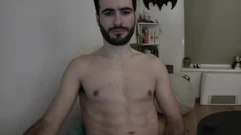 Snapshot of jestersquid89 chatting on January 20, 7:25 am jestersquid89 online show from January 20, 7:25 am