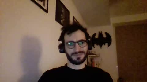 Snapshot of jestersquid89 chatting on February 12, 9:33 pm jestersquid89 online show from February 12, 9:33 pm