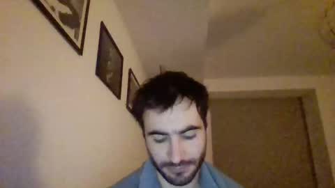 Snapshot of jestersquid89 chatting on January 1, 9:39 am jestersquid89 online show from January 1, 9:39 am