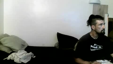 jeukhieqzkke online show from June 15, 2:03 am