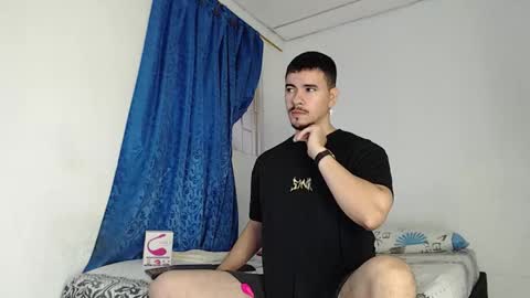 Juan David online show from October 16, 11:07 am