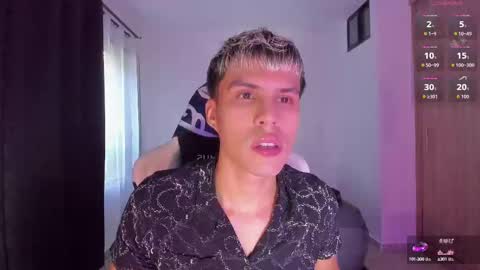 Snapshot of jeyden_camilo chatting on September 23, 8:52 pm Jeyden Camilo online show from September 23, 8:52 pm